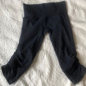 Lululemon In Flow Crop Leggings